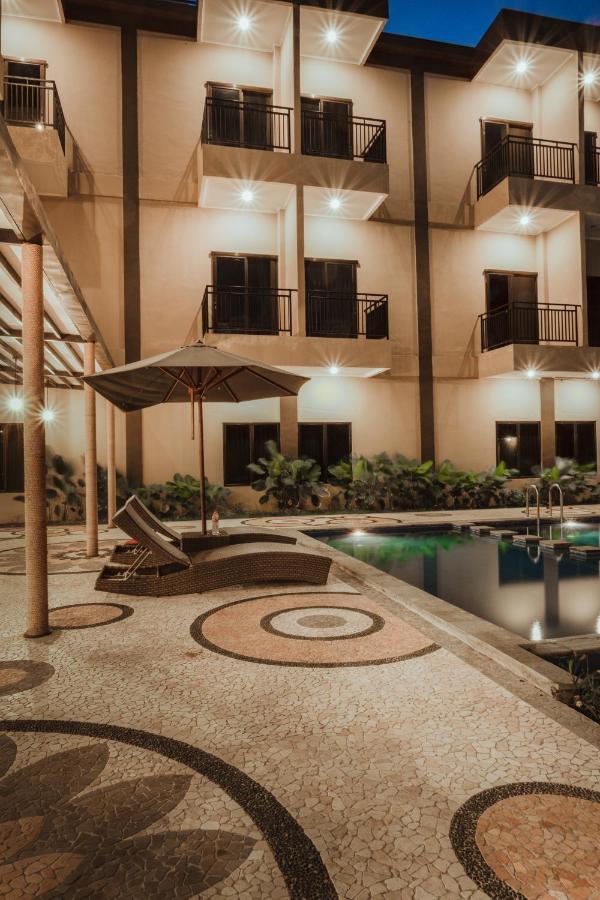 Panfila Hotel Kuta  外观 照片