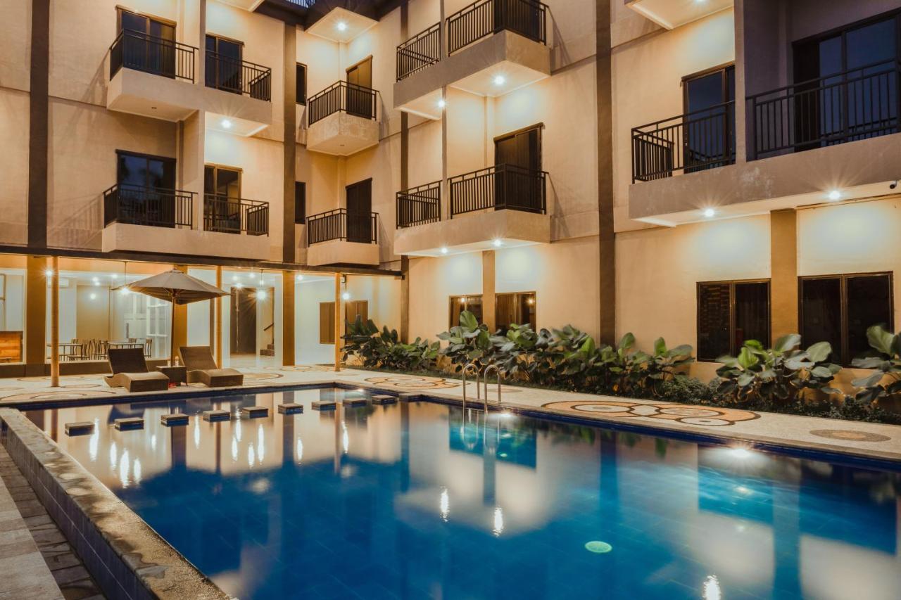 Panfila Hotel Kuta  外观 照片