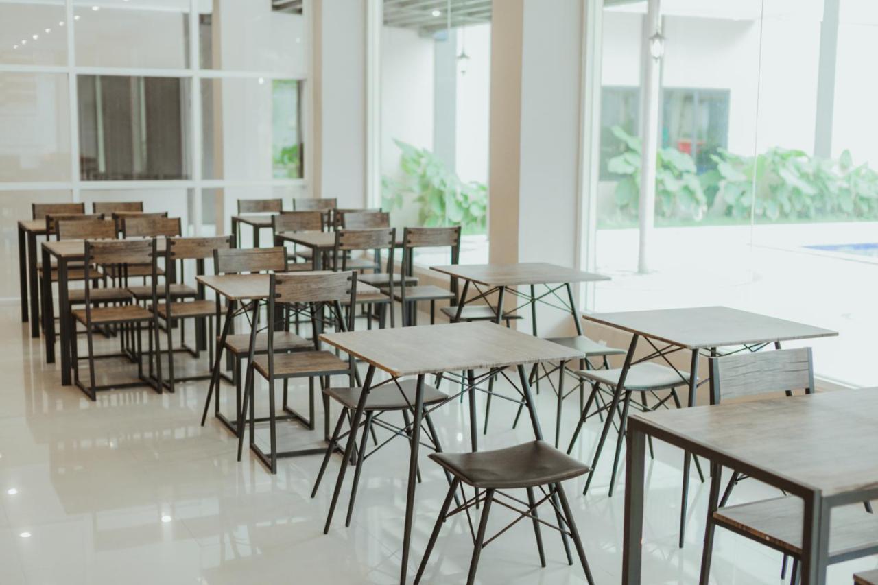 Panfila Hotel Kuta  外观 照片