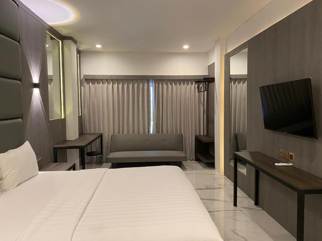 Panfila Hotel Kuta  外观 照片