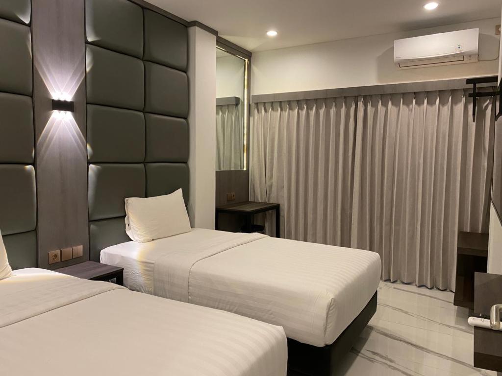 Panfila Hotel Kuta  外观 照片